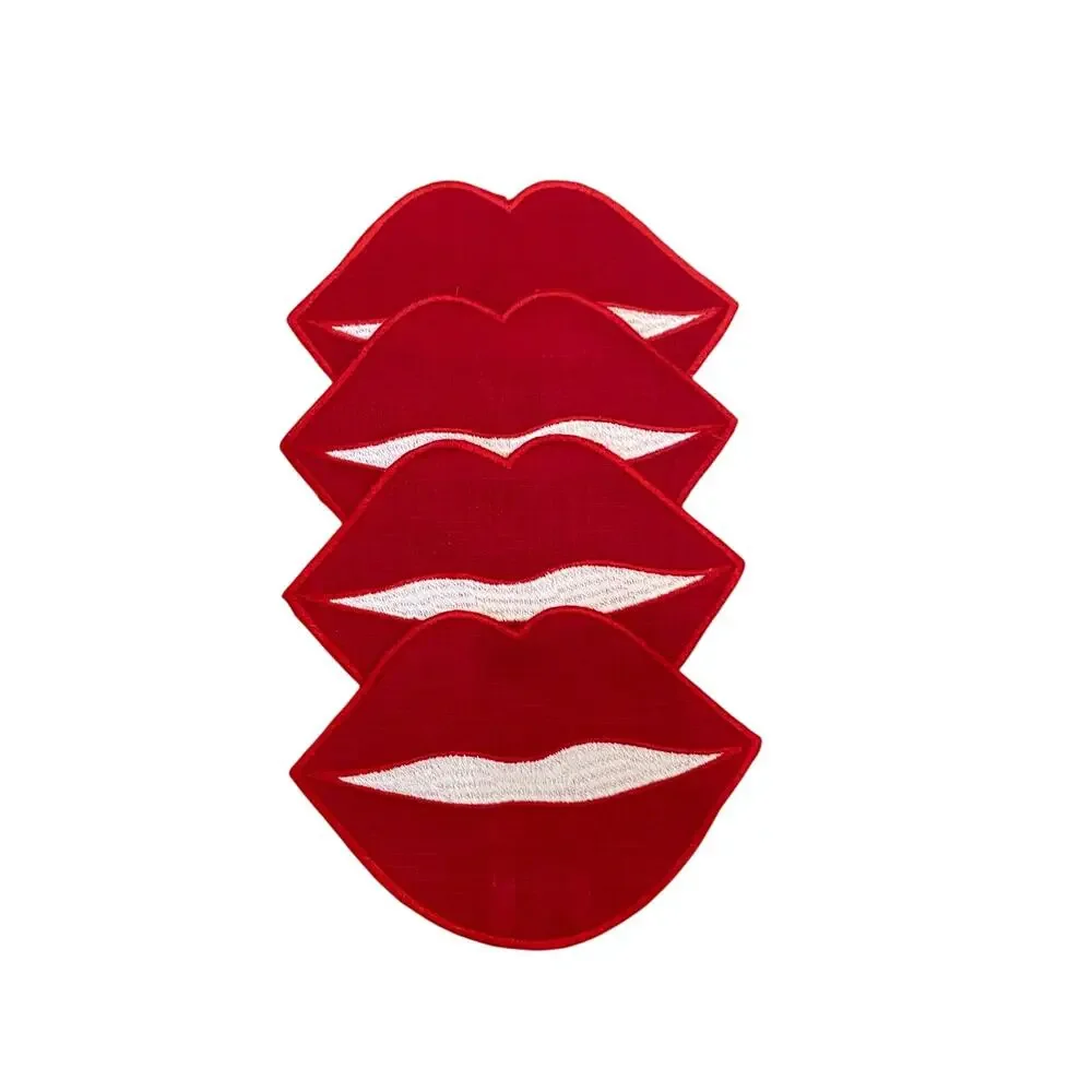 Chefanie RED LIP Cocktail Napkins 4x6 Linen Set of 4 Valentines Day XO New